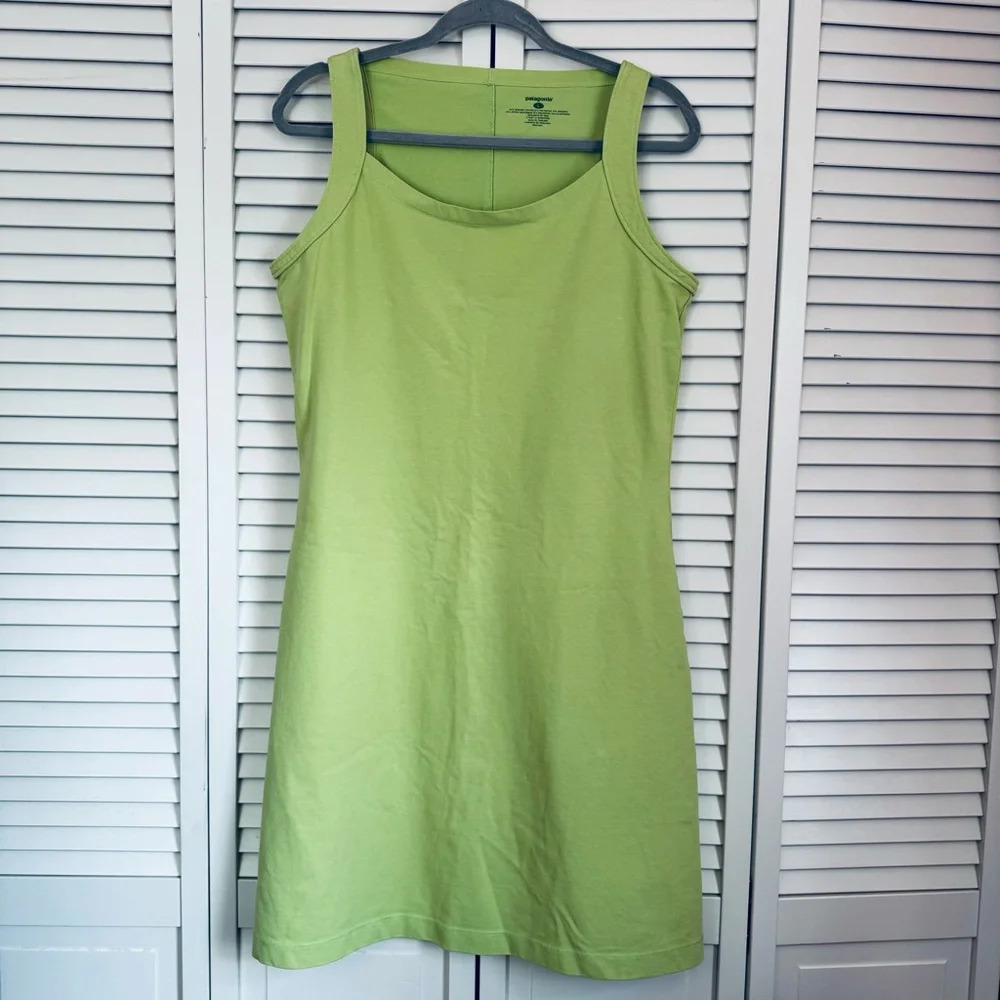 Patagonia Hiking Travel Lime Green Dress Size Large